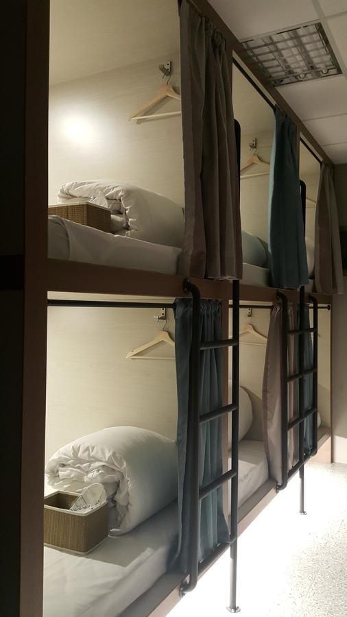 Zhu Feng Hotel Zhunan Bagian luar foto